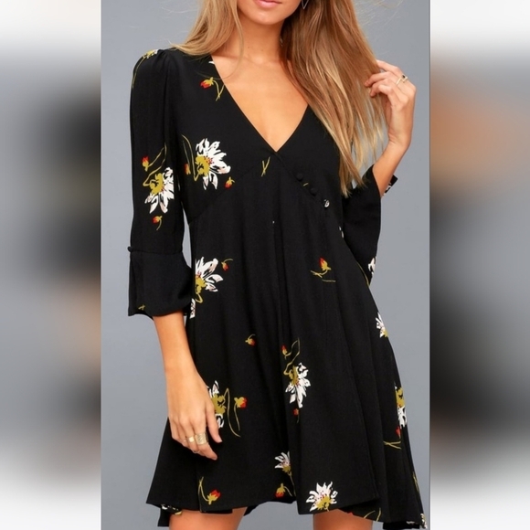 Free People Womens Time On My Side Floral Print Bell Sleeves Wrap Dress Black M - Picture 2 of 16